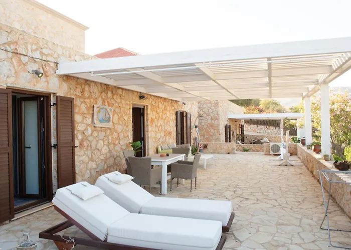 Casa de Férias Romanza Chalki Town